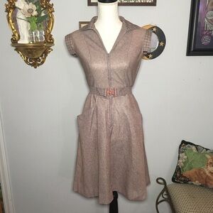Vintage 70s Brown Plaid Collared Zip Up Short Sleeve Midi Dress